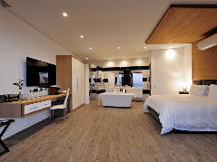 INOVAR FLOOR Buffalo AC4W32 -V4, 8mm – (4-sided V Groove) Panel size 1.216 x 196 x 8mm 1.91m²/box.