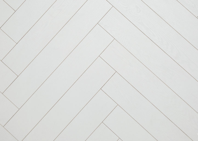 HERRINGBONE White – Authentic Herringbone, AC4/W32-V4, 12mm (4-sided V Groove) Panel size 606 x 101 x 12mm 2.20m²/box